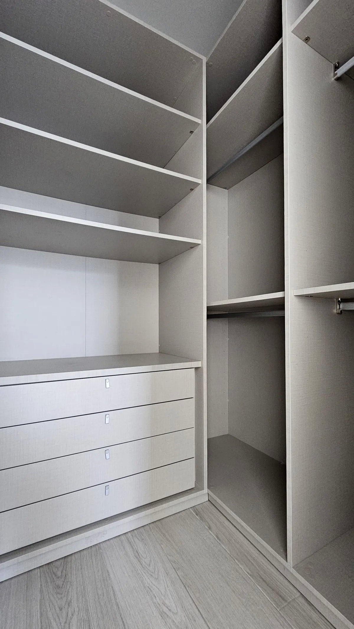 Apartamento 3 Recámaras, Piso Alto Obarrio con Acabados Modernos