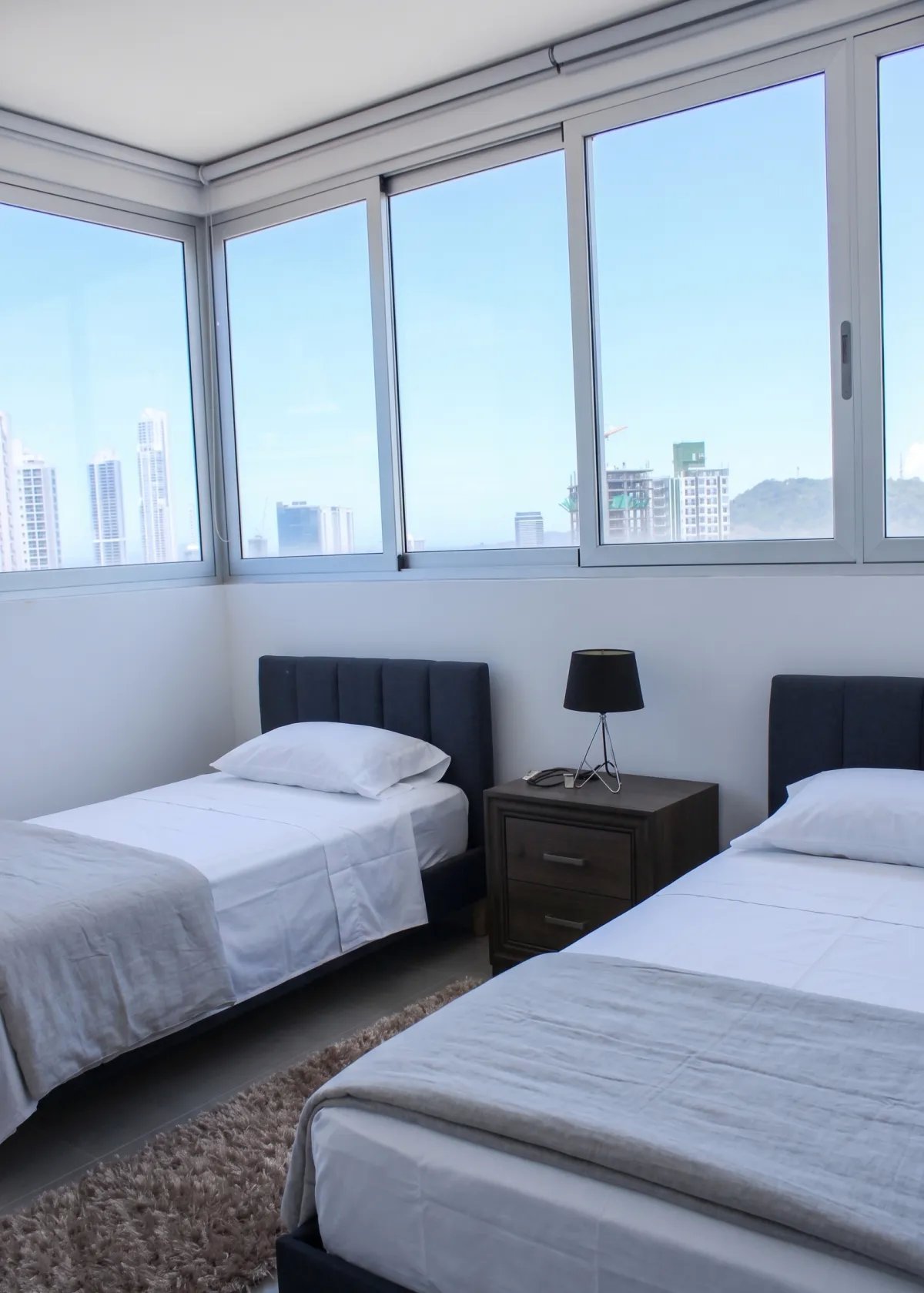 Apartamento 2 Recámaras en Bella Vista con Vista Panorámica