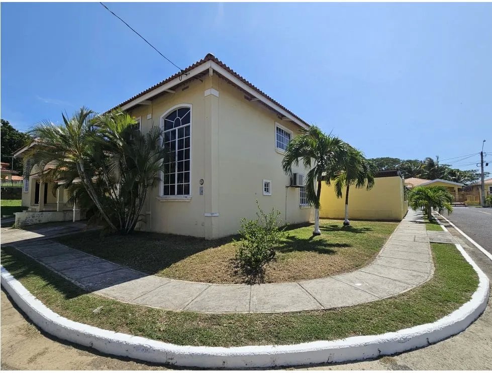 House for sale in Villas del Golf, Chitré. MB