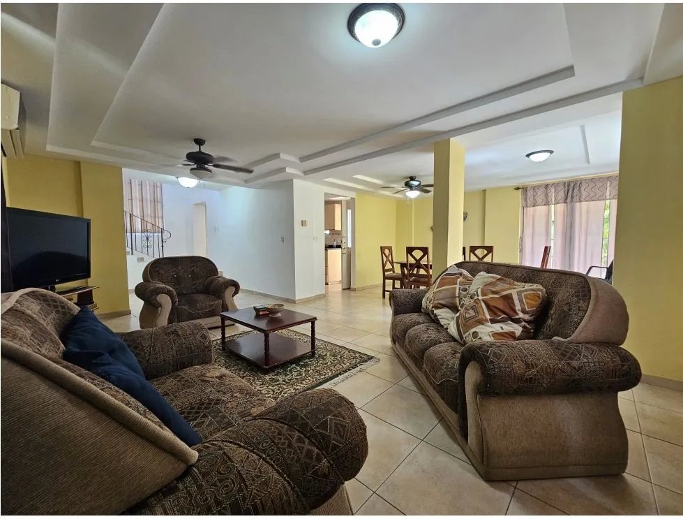 House for sale in Villas del Golf, Chitré. MB