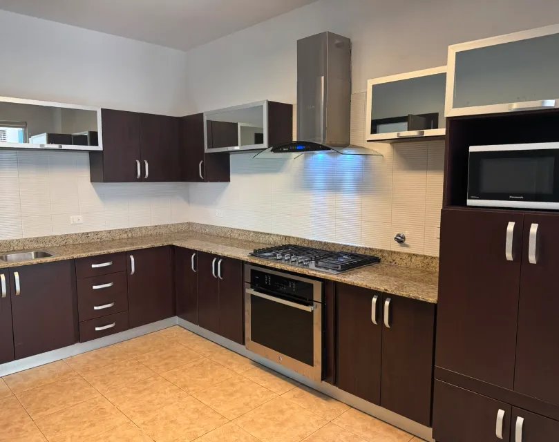 Apartamento en Alquiler PH Titanium Costa del Este | 3 Recámaras