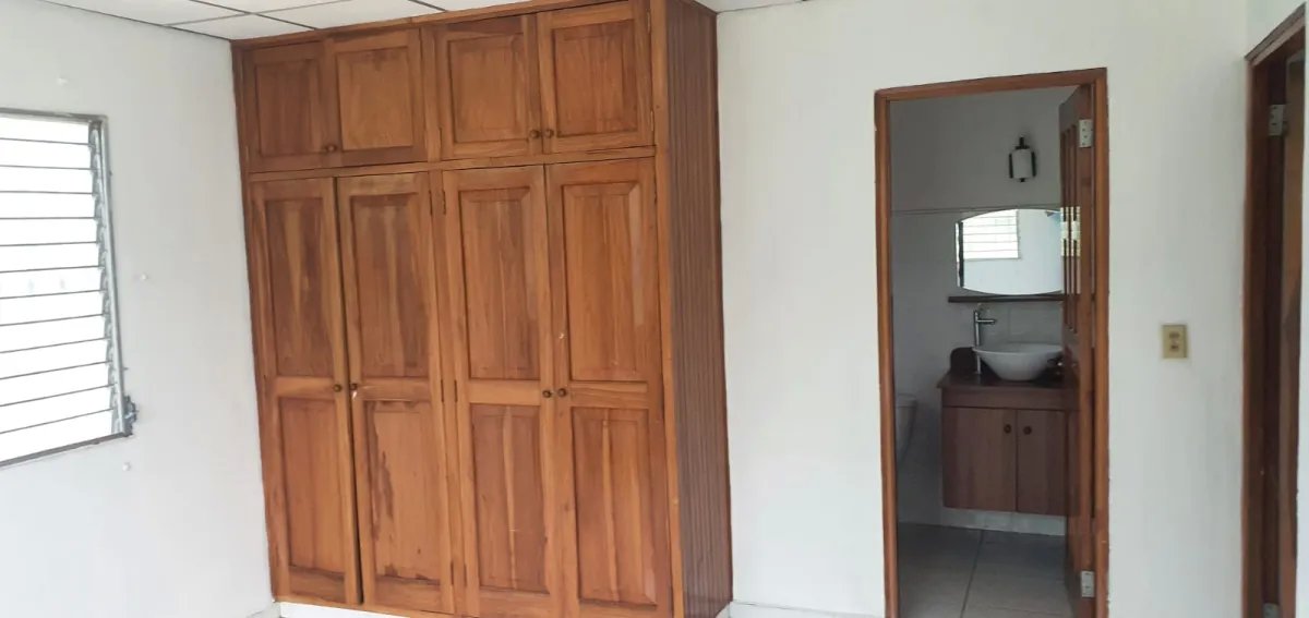 House for rent in Lassonde David