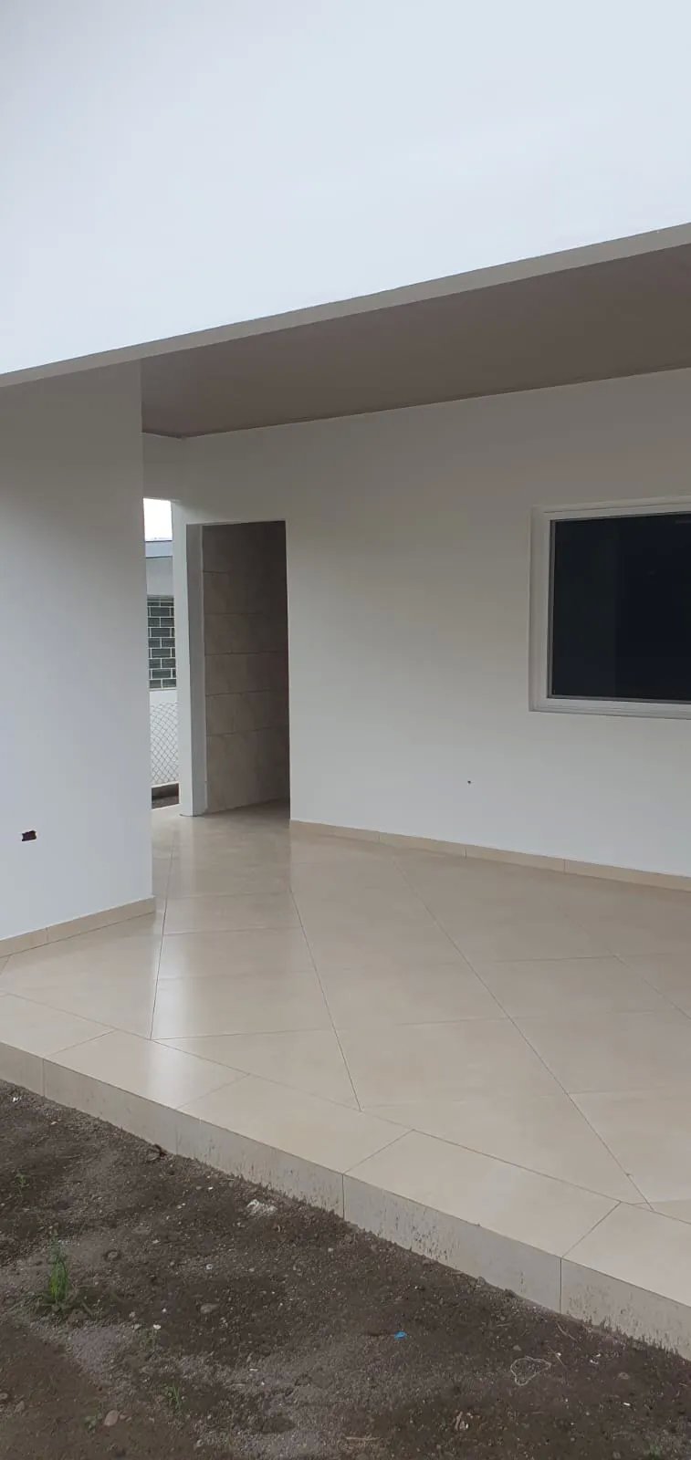 Commercial space for rent in Doleguita