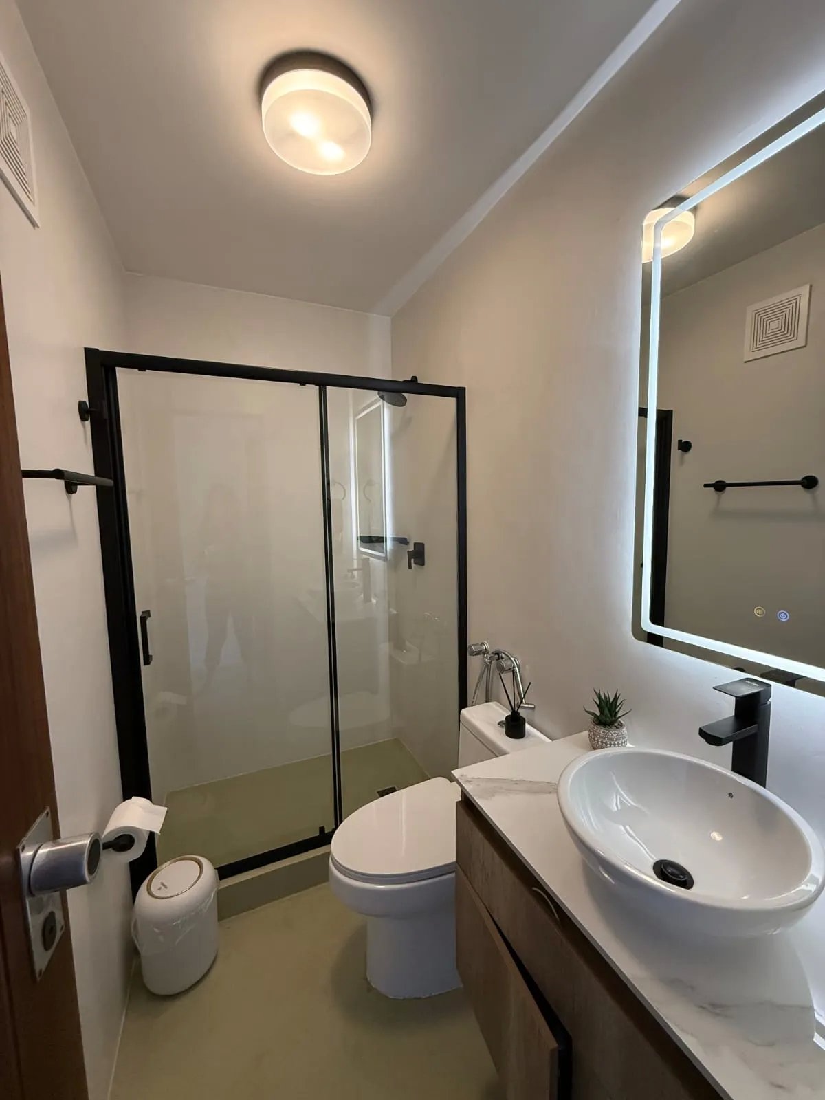 Alquiler Apartamento Costa Del Este 172Mts 3.5 Rec 3.5 Baños  2 Estaci...