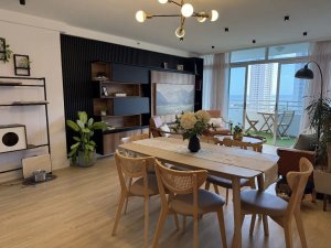 Apartment for Rent in Costa Del Este: 172 square meters, 3.5 bedrooms, 3.5 bathrooms, 2 parking spaces