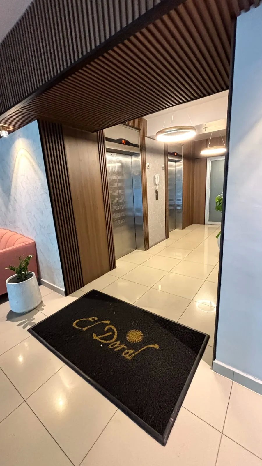 Alquiler Apartamento 12 de Octubre Amoblado 2R 2B