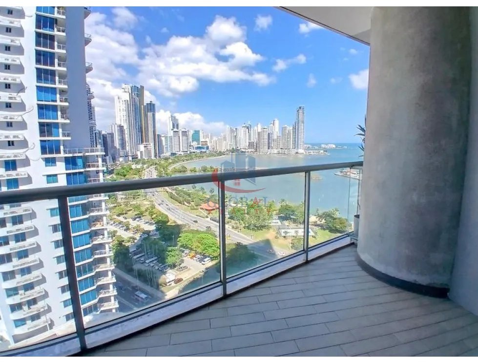 Venta de Apartamento en Yacht Club Avenida Balboa