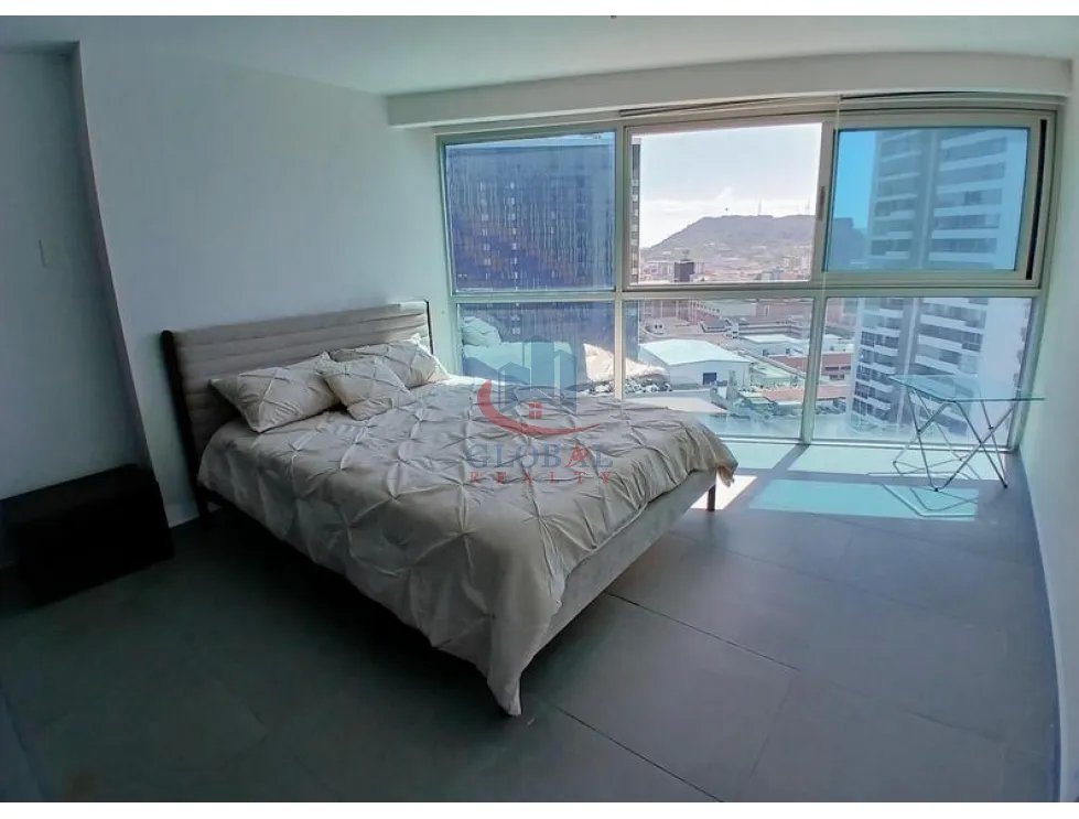 Venta de Apartamento en Yacht Club Avenida Balboa