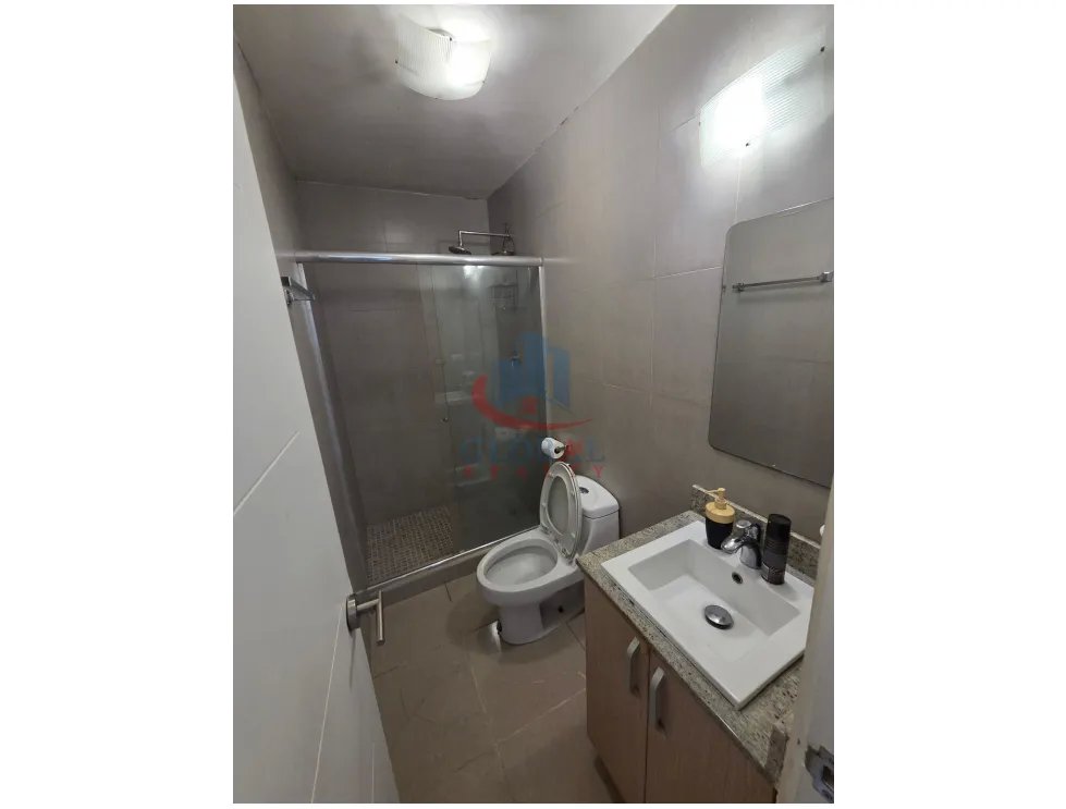 Alquilo Apartamento en Condado del Rey PH Rokas