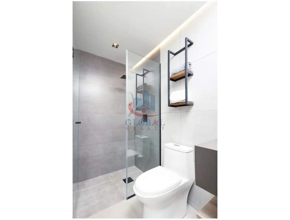 Se vende apartamento en PH Uptown  Calle Uruguay,