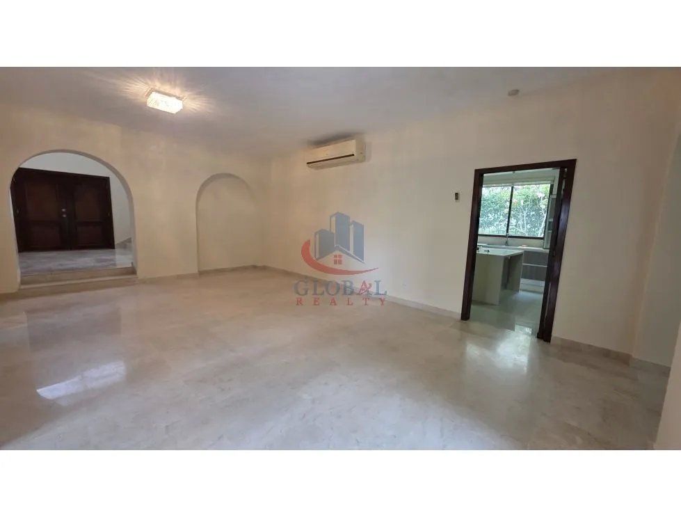 Casa de Lujo en Venta en Clayton  ¡Precio de Oportunidad!