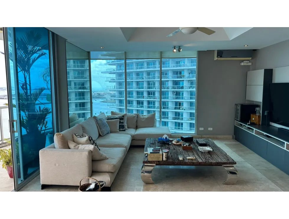 Venta de apartamento en PH Sky Residence, Avenida Balboa