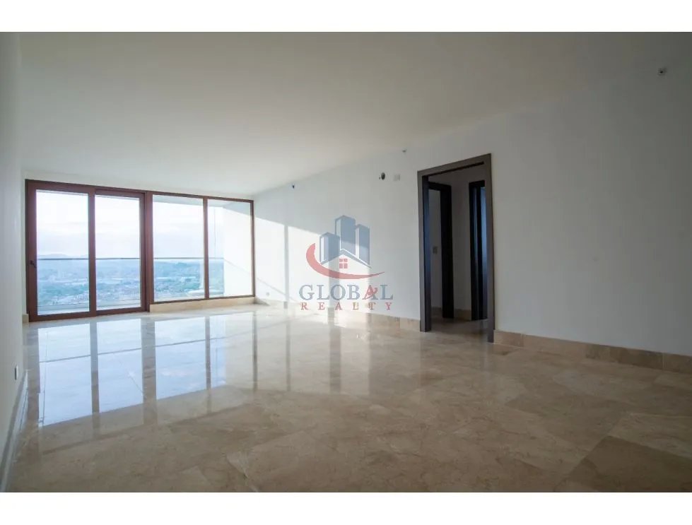 Venta de Apartamento en PH The Colonial Santa María