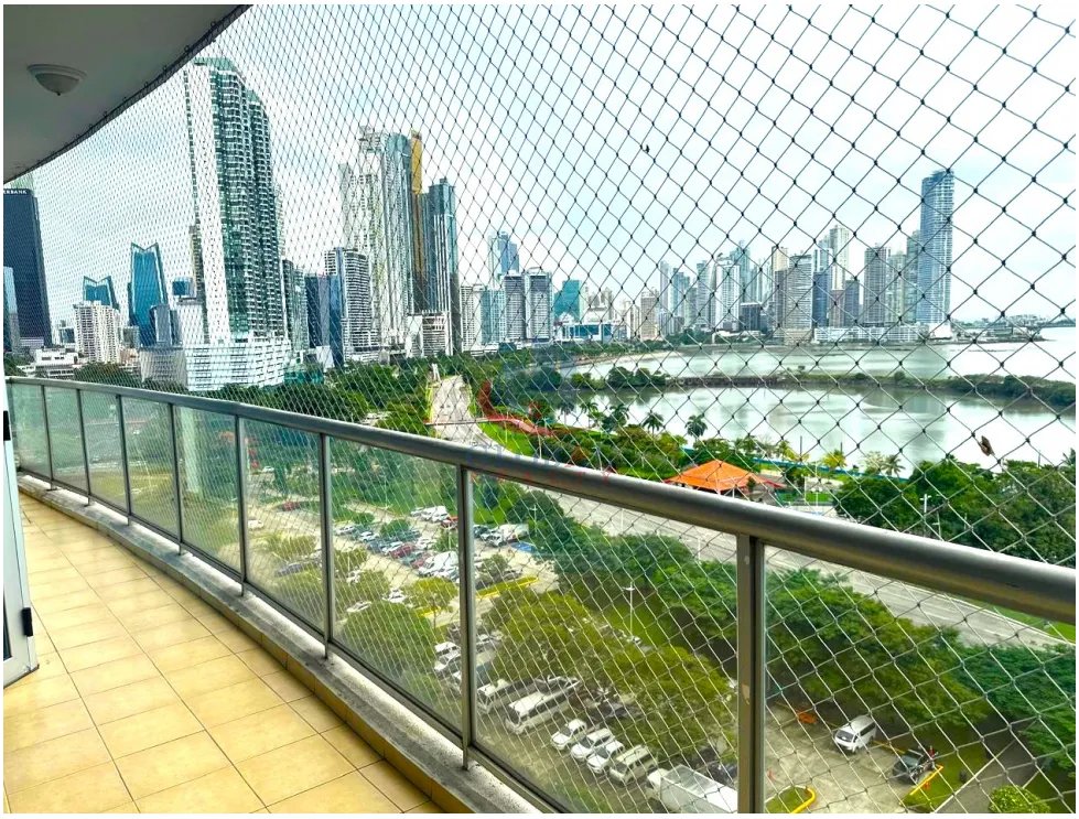Venta de apartamento en PH Sky Residence, Avenida Balboa
