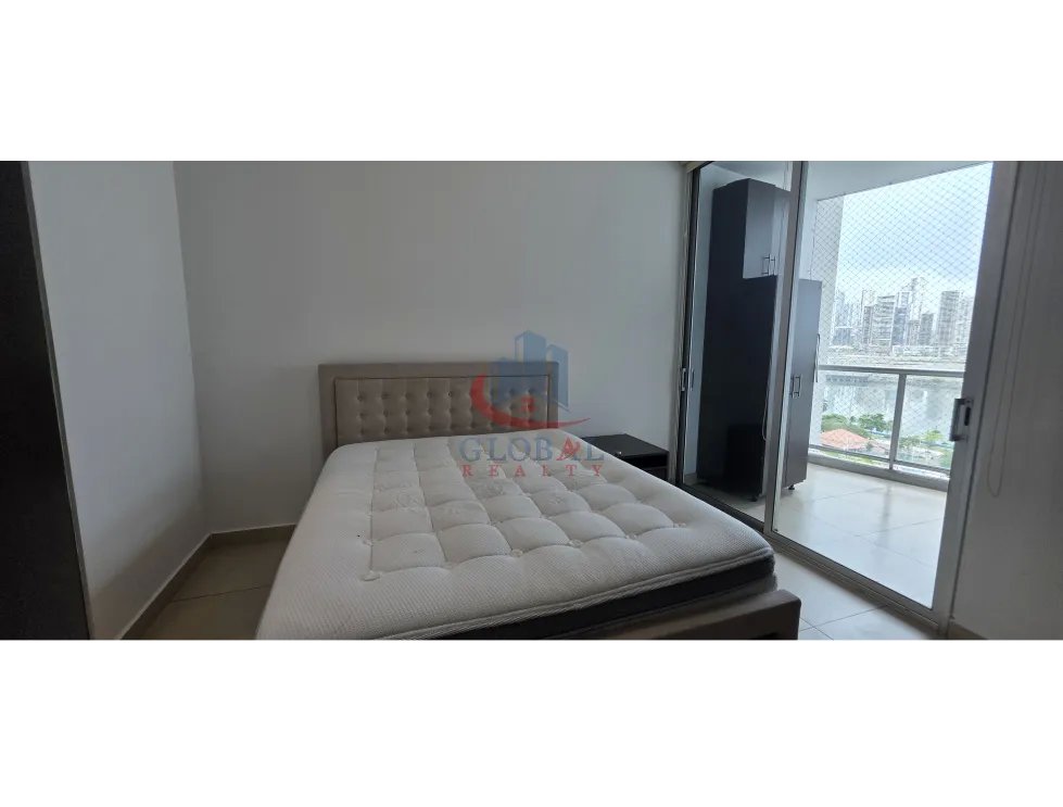 Venta de apartamento en PH Sky Residence, Avenida Balboa