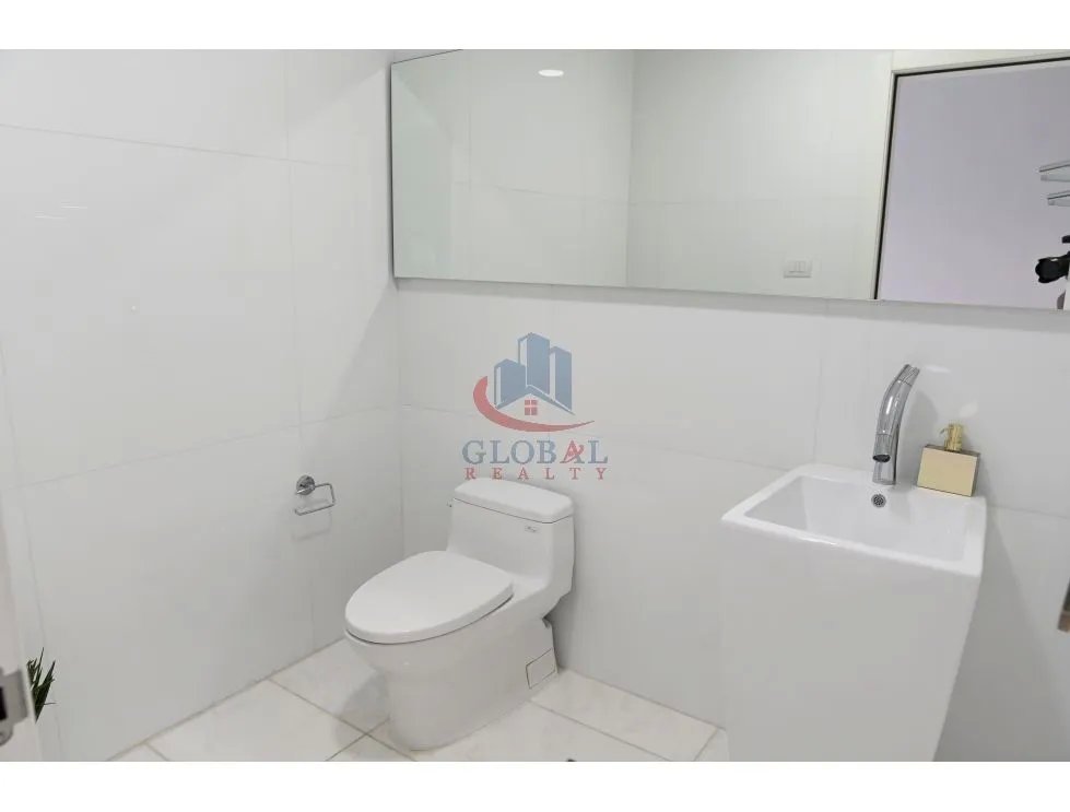 Apartment for sale in Punta Pacifica