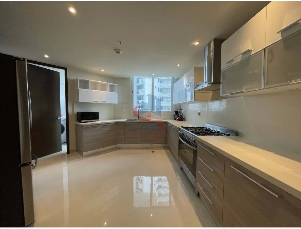 Alquiler de apartamento en The Regent, Costa del Este