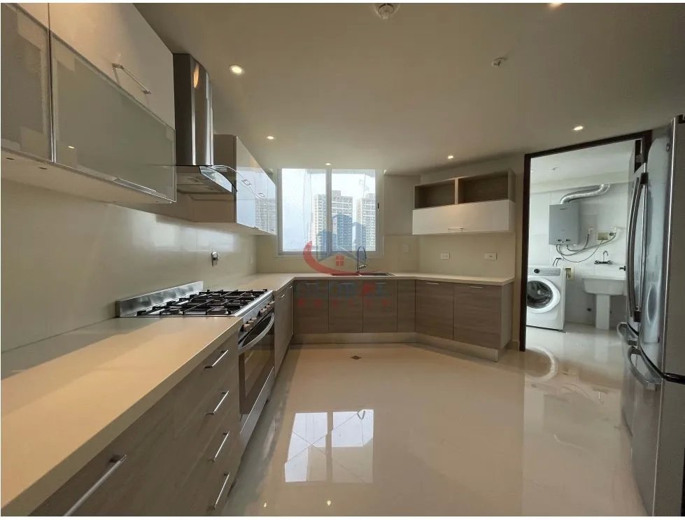 Apartment for sale in Costa del Este