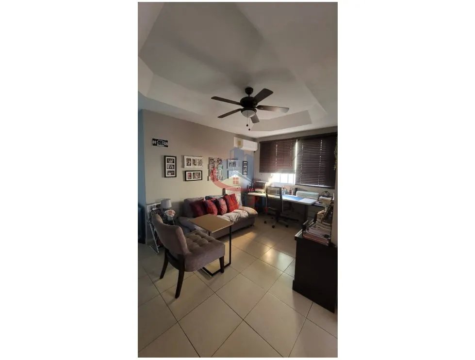 VENTA DE CASA EN PH DORADO SPRING, CONDADO DEL REY