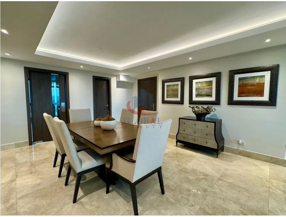 Apartment for sale in Santa Maria
