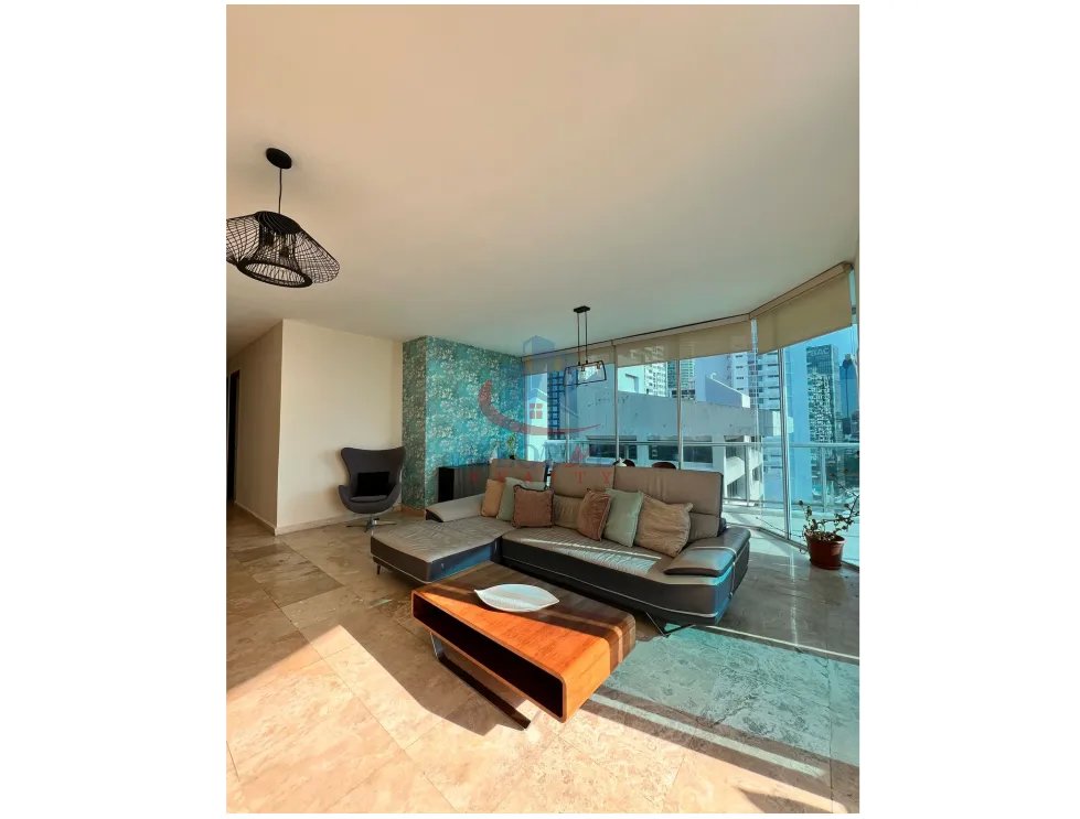 Se vende o Alquila apartamento de 3 Recamara en, Avenida Balboa