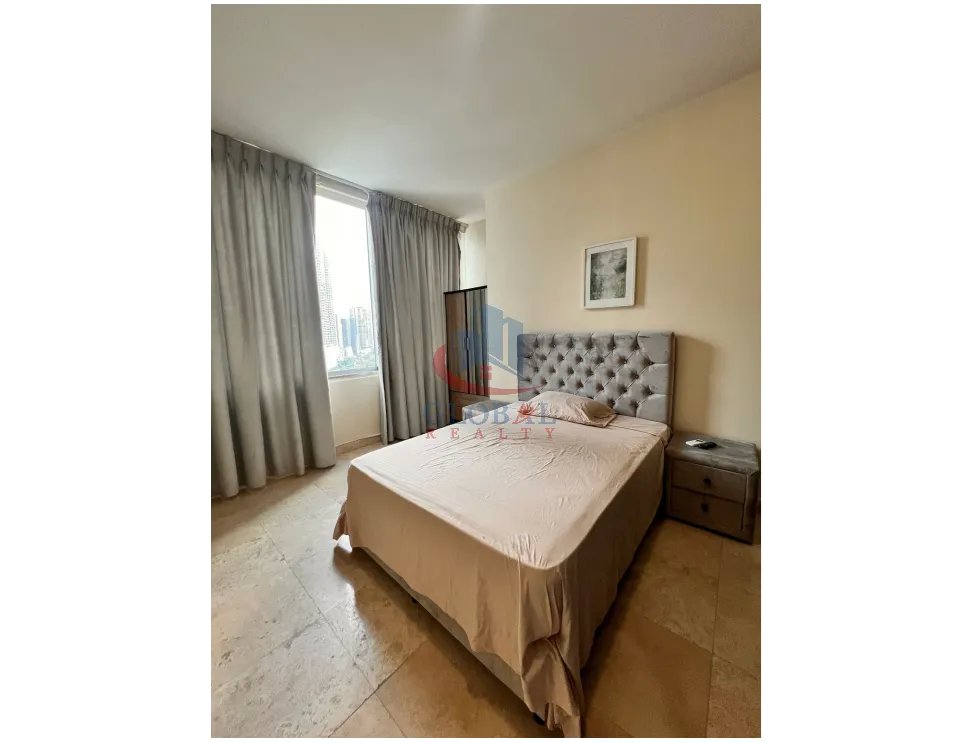 Se vende o Alquila apartamento de 3 Recamara en, Avenida Balboa