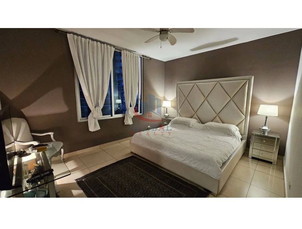 Se Vende Apartamento en Avenida Balboa PH Sky Residence