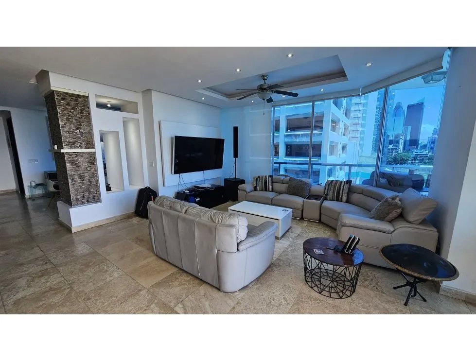 Se Vende Apartamento en Avenida Balboa PH Sky Residence