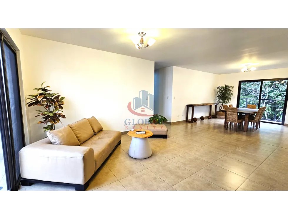 Apartment for sale in Clayton