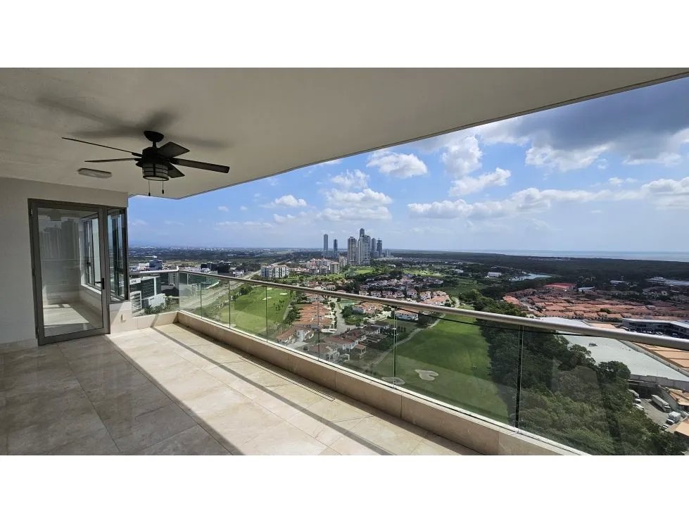 Se Vende Apartamento en Green Garden Santa Maria