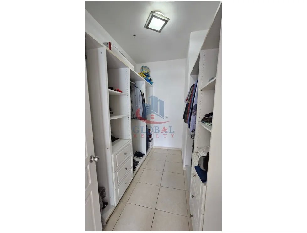 Apartment for sale in Bella Vista