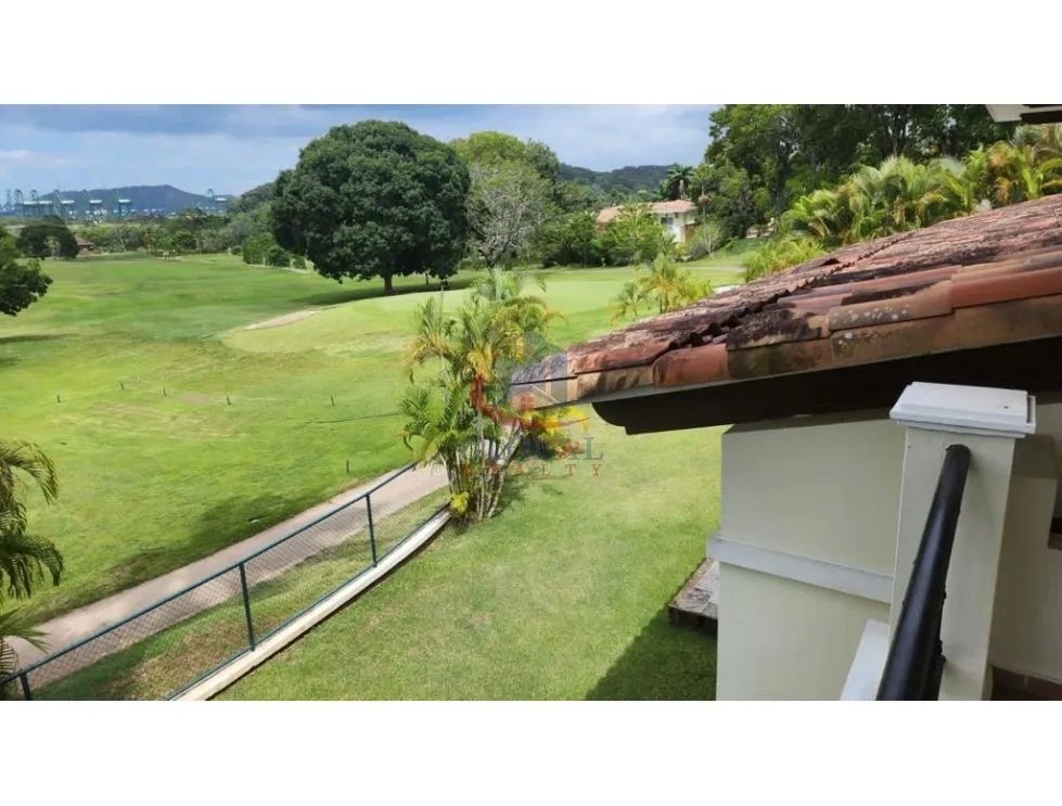 Villa for sale in Panama Pacifico