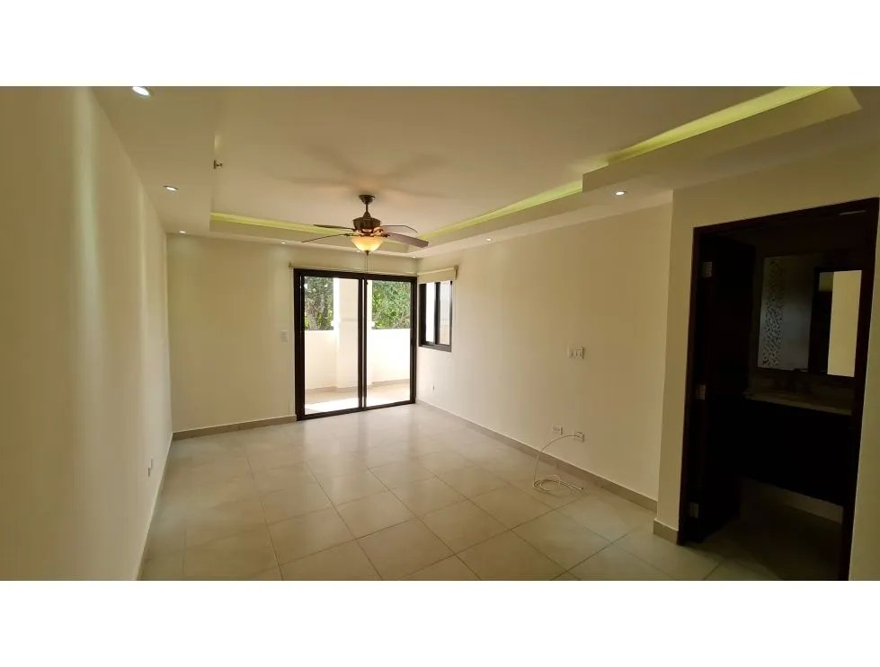 Apartment for sale in Clayton