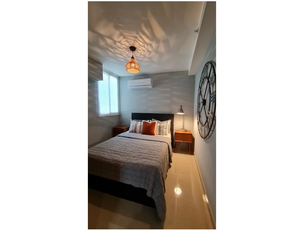 Se Vende Apartamento en PH Rokas Condado del Rey