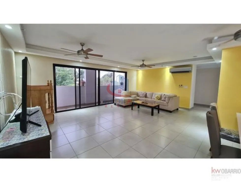Apartment for sale in Ancon