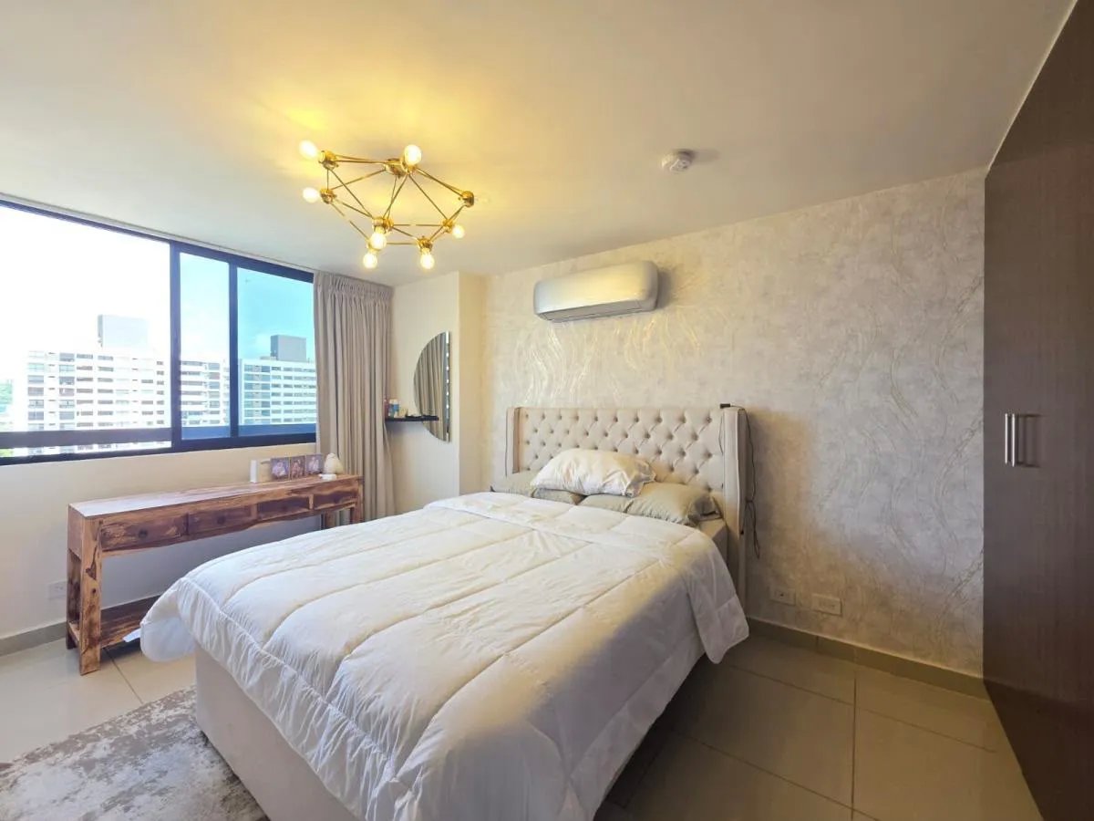 Furnished Apartment for Rent at PH Condado Country Club | Condado del Rey