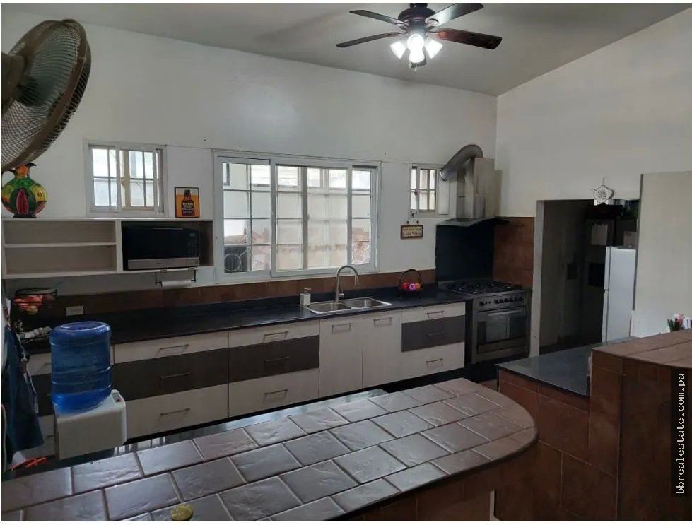 Single Family House for rent in Altos del Golf