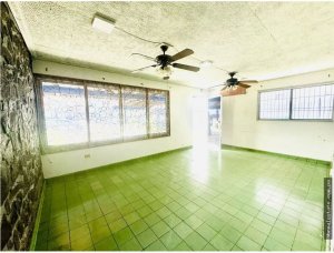 Duplex for sale in David