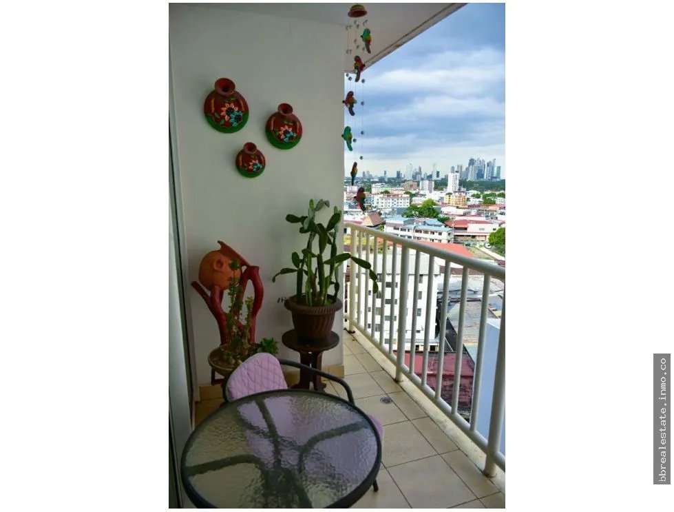 Apartment for sale in Via Espana