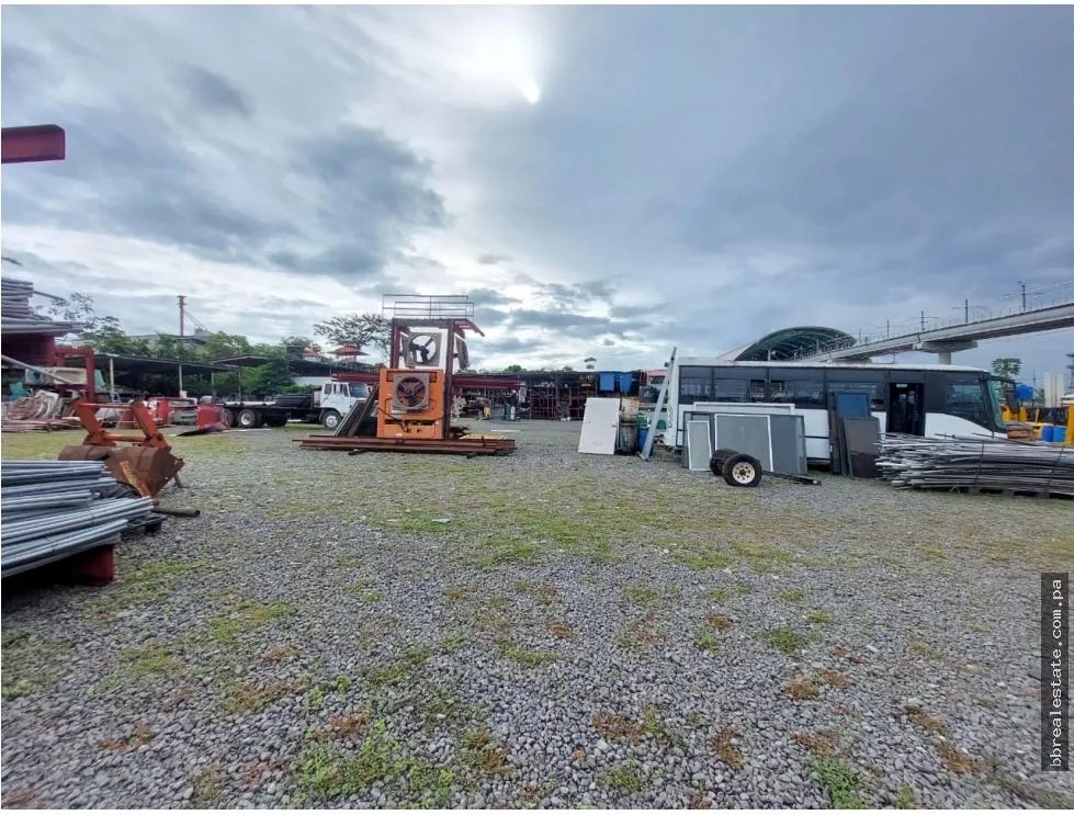 Se Vende Terreno en la 24 de Diciembre, Tocumen