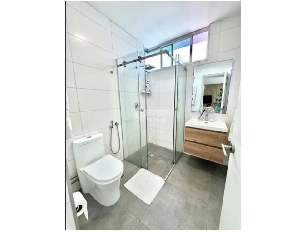 EL CANGREJO / 90M / 2 HABITACIONES / 3 BAÑOS / AMUEBLADO / BALCON