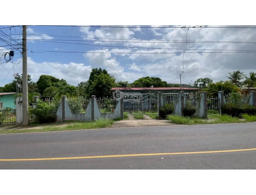 TERRENO / CHORRERA / LLANO LARGO / 6897 M2 / SOBRE VIA ASFALTADA