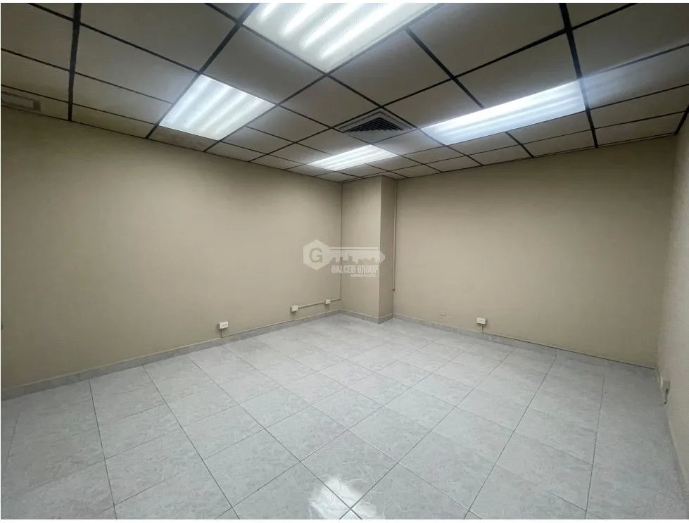 LOCAL / BELLA VISTA / PH VALLARINO / 153M / 1 BAÑO / PLANTA BAJA