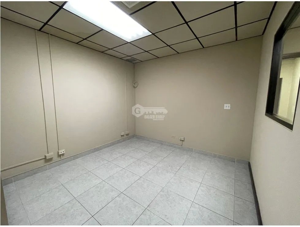 LOCAL / BELLA VISTA / PH VALLARINO / 153M / 1 BAÑO / PLANTA BAJA