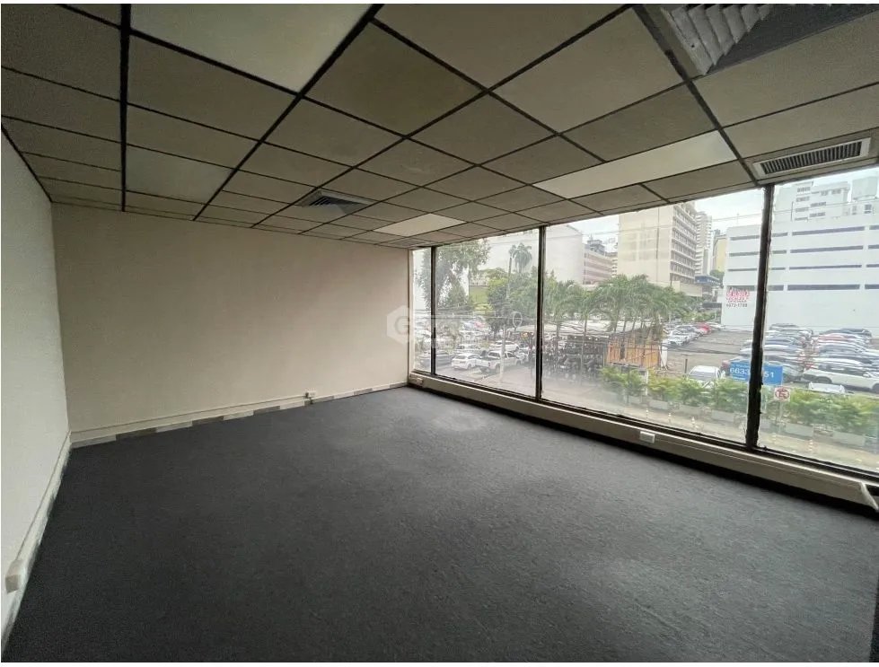 Office for rent in Calle 50