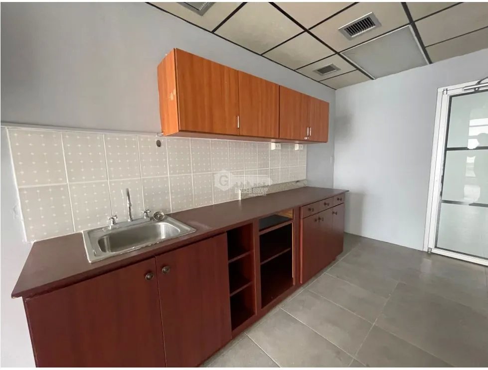 Office for rent in Calle 50