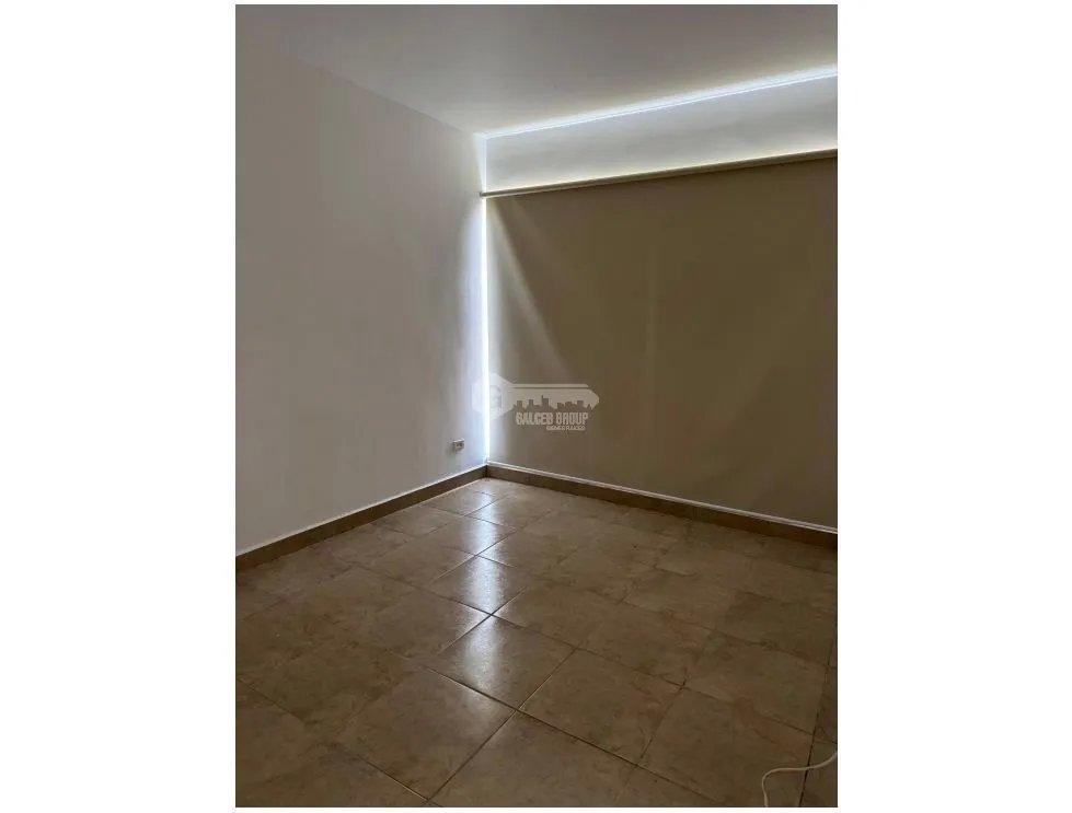 SE VENDE APARTAMENTO EN  PLAYA DORADA  84 M2 FRENTE AL MAR