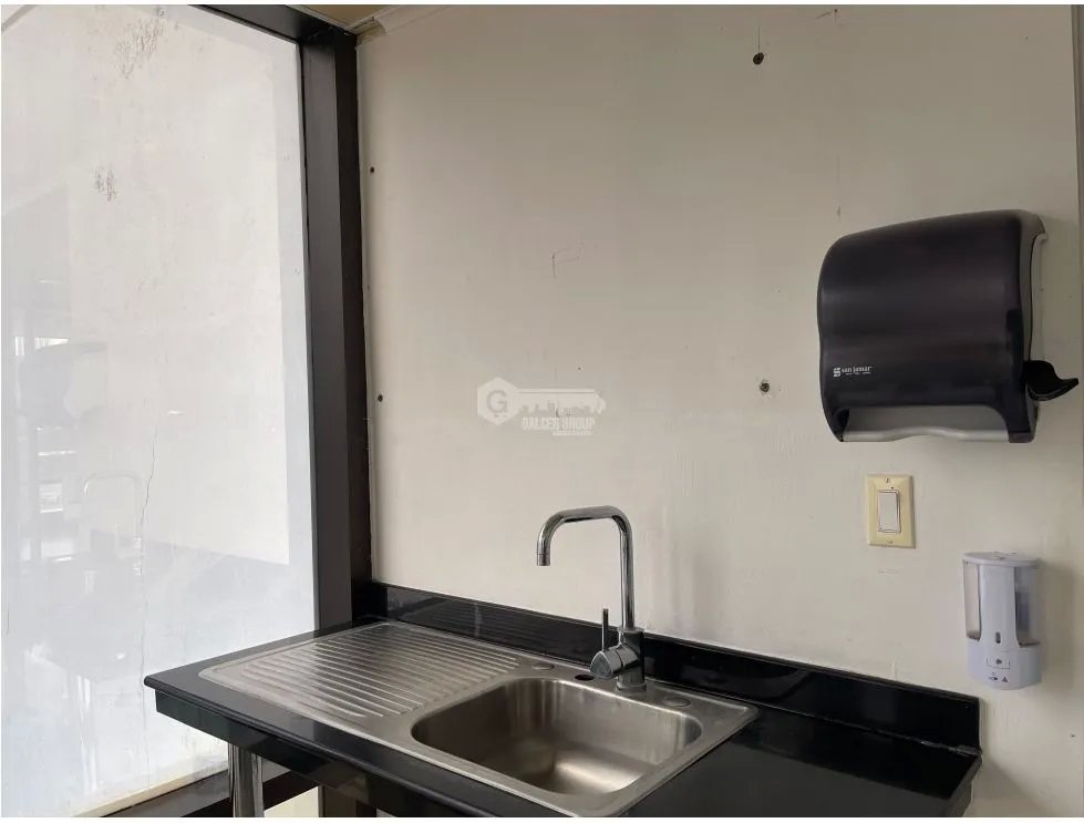 Office for rent in Calle 50