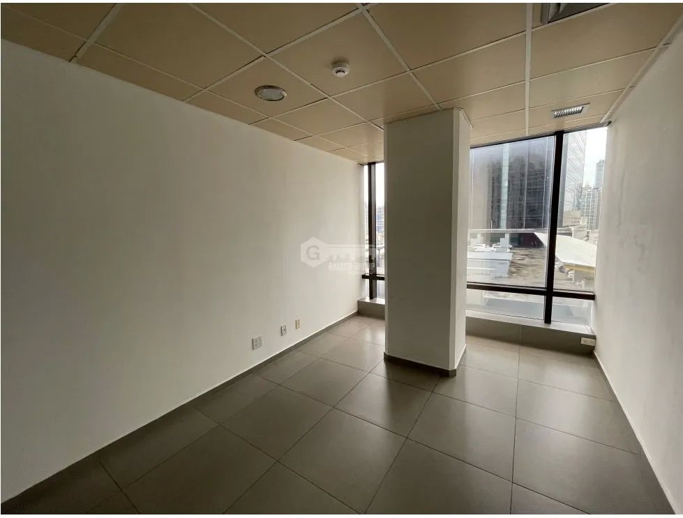 Office for rent in Calle 50