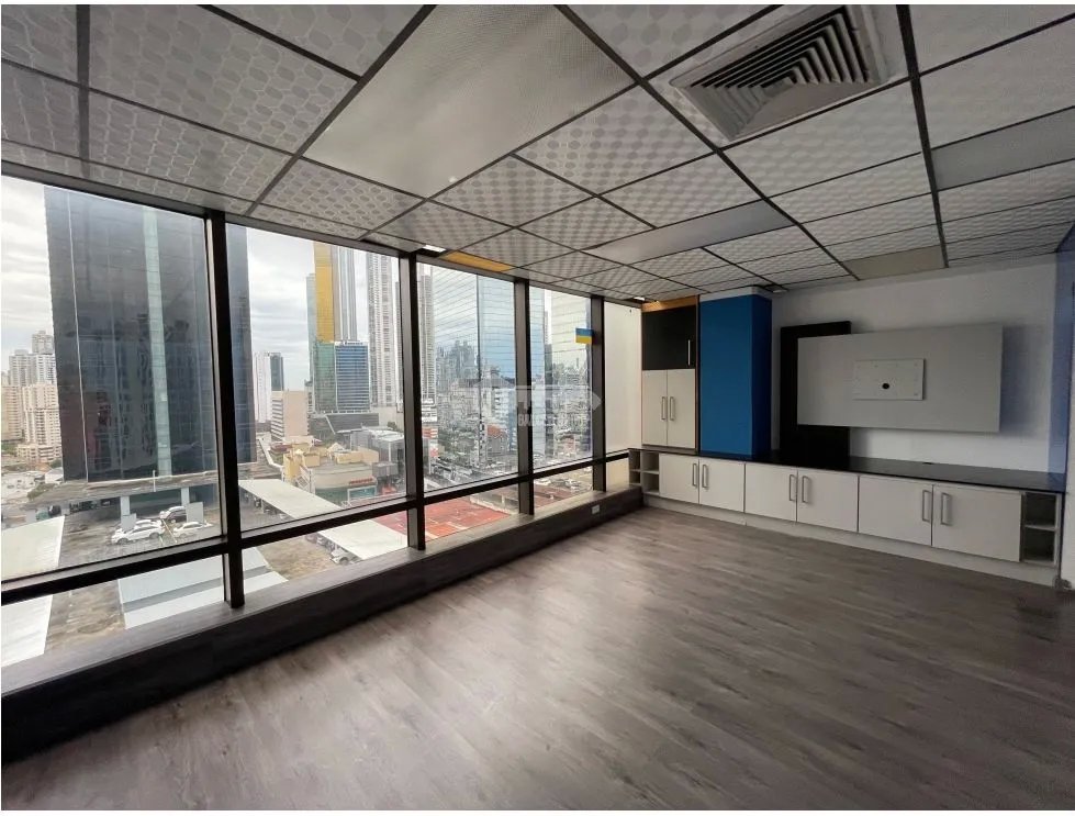 Office for rent in Calle 50